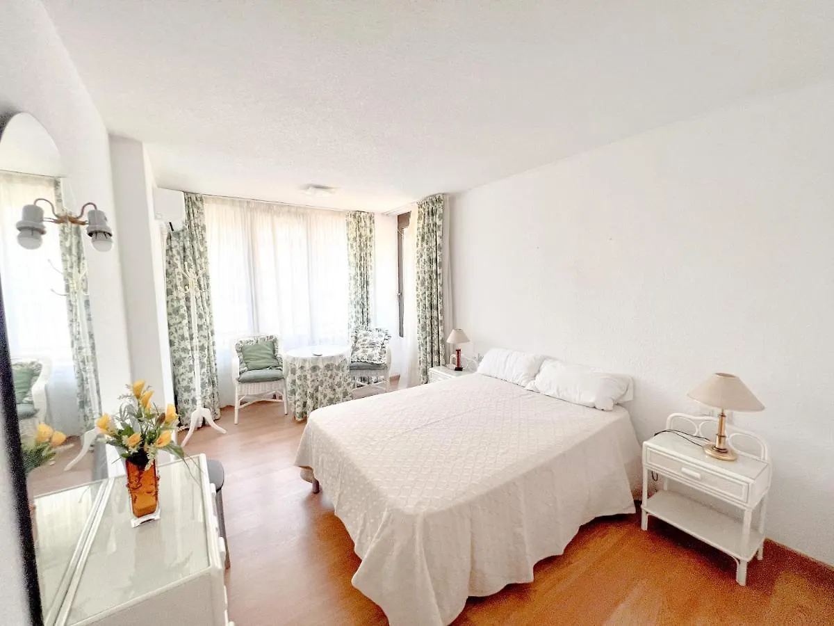 Apartment Apartamento En Malaga Este